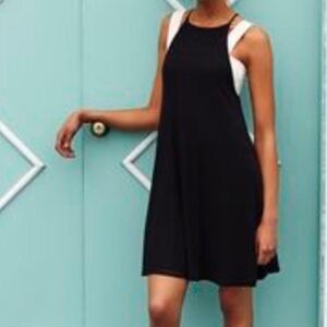 Decree Elegant Black Sleeveless Swing Dress in Size Large